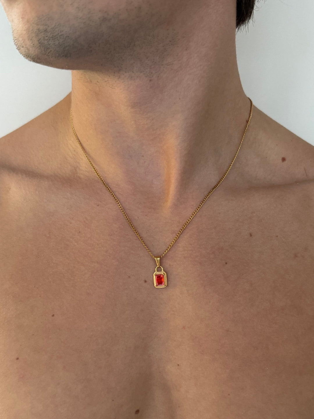 RED GEMSTONE CHAIN | 18K Gold