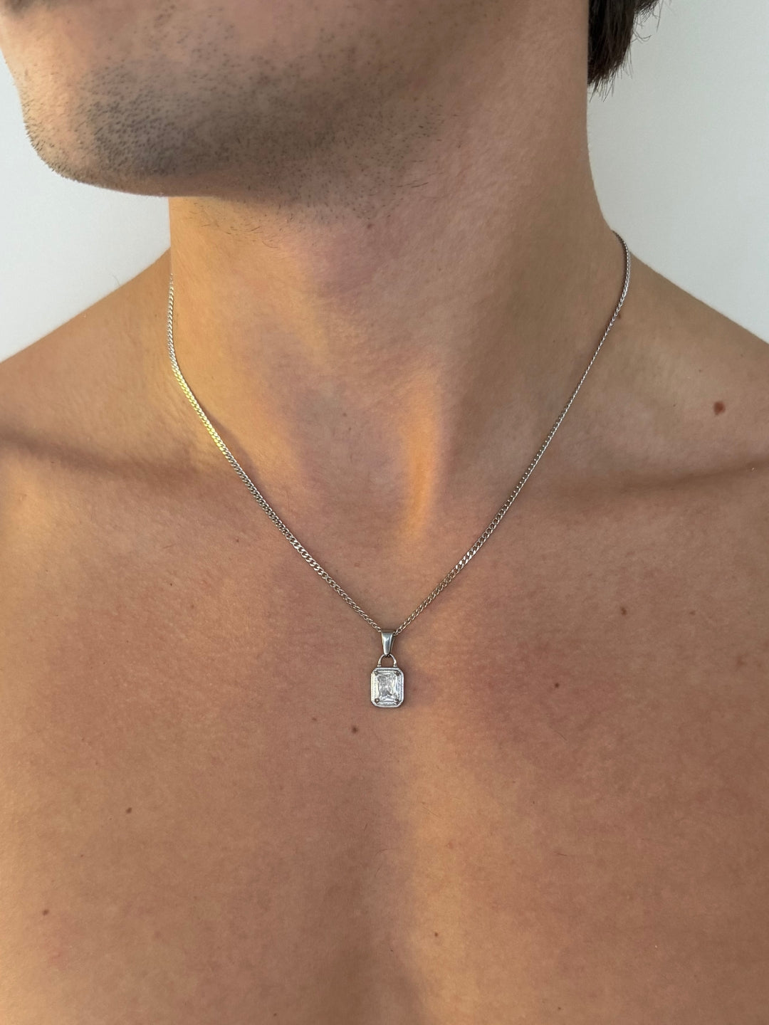 WHITE GEMSTONE CHAIN | Silver