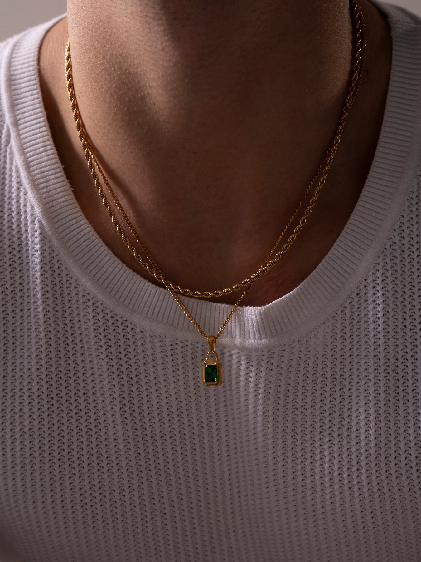 GREEN GEMSTONE CHAIN | 18K Gold